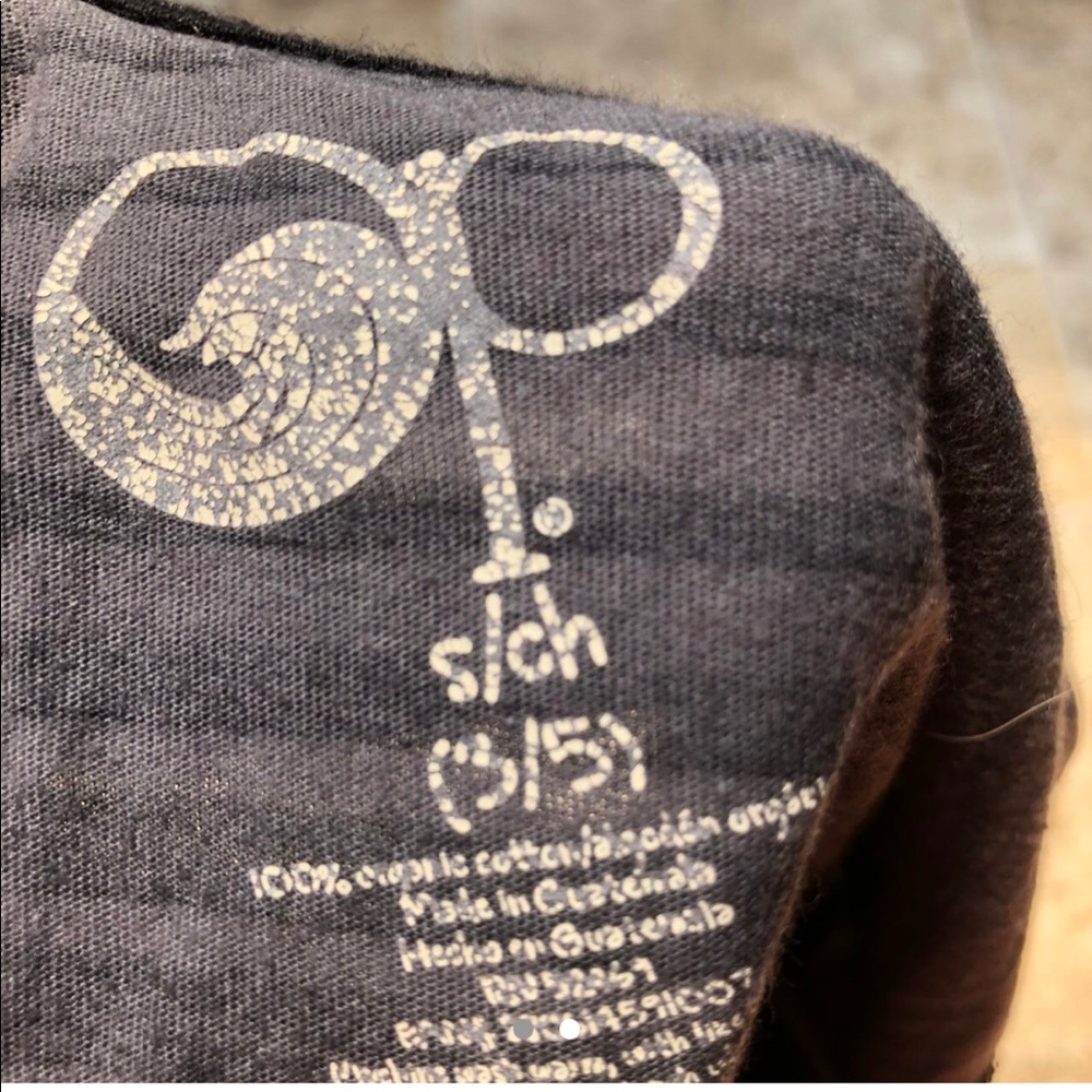 STRIPED TOP - Picture 2 of 2